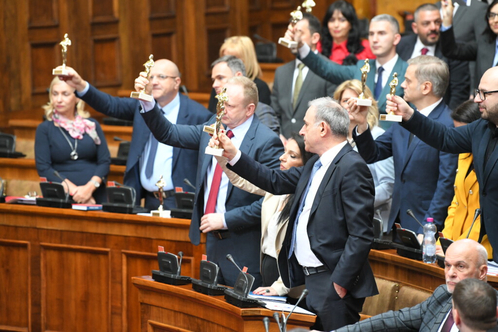 Milošević je pobeđen, njegov sistem nije 8 HAM 1188