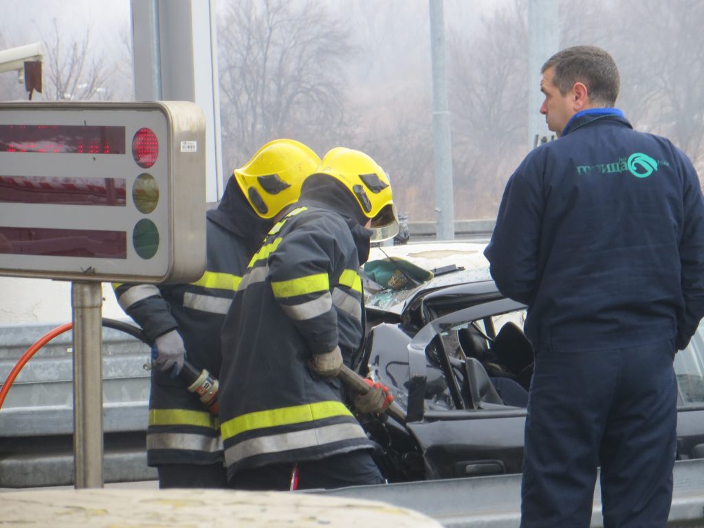 Ko je ponovo sakrio dva minuta 2 Nesreća na naplatnoj rampi Doljevac Foto: Dragana Kocić/Nova.rs