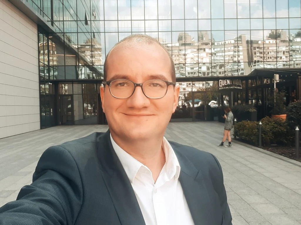 Vučićeve mere za smanjenje cena i povećanje rejtinga 6 Bojan Stanic Privatna arhiva e1700830985570 copy