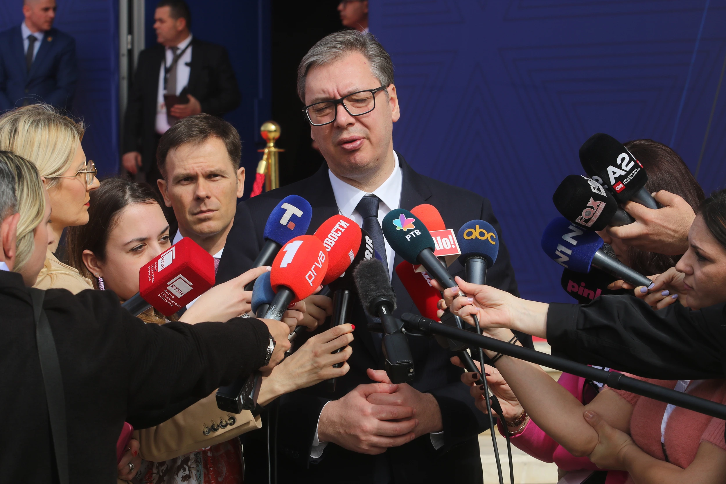 Ko oblikuje sliku stvarnosti, oblikuje i stavove građana 1 vucic tirana 29022024 0014 copy