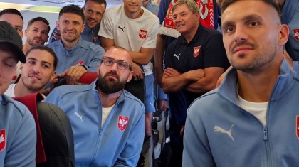 aleksandar vucic i fudbaleri reprezentacije srbije foto instagram buducnostsrbijeav 1