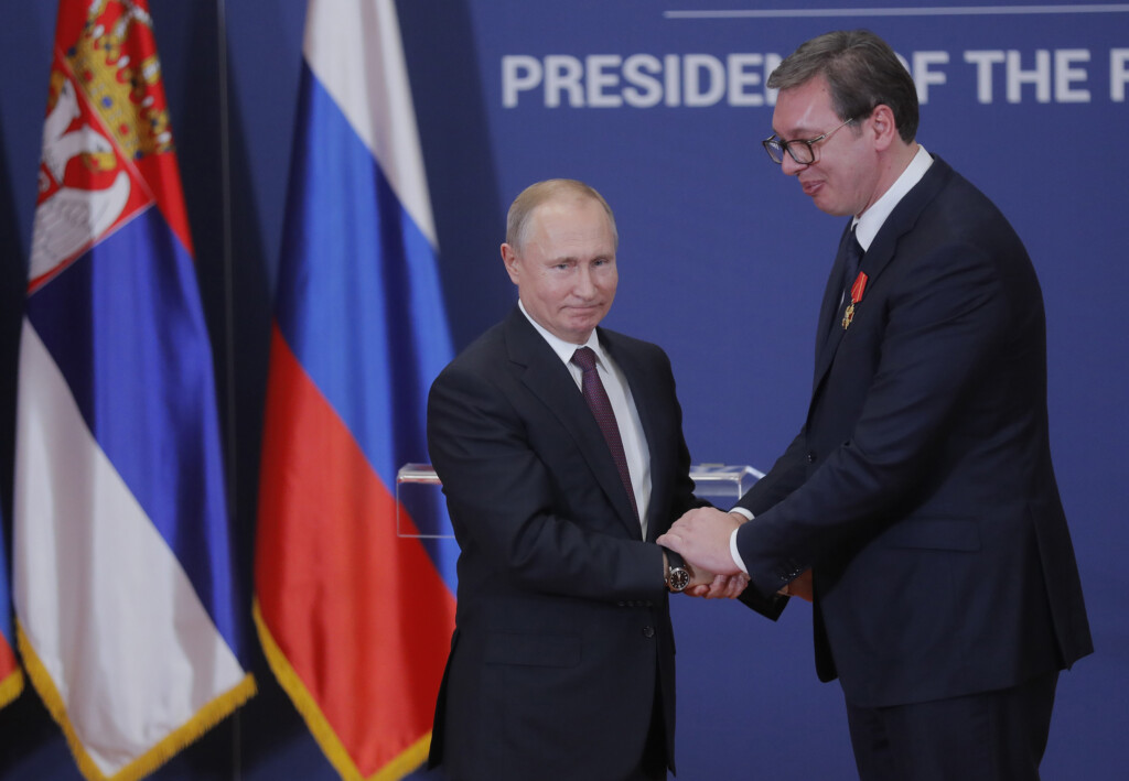 "Srbi vole Ruse, ali Rusi će uvek više voleti Bugare" 6 aleksandar vucic i vladimir putin 7 copy