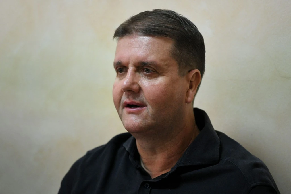 1646038556 FIL 5456 02 scaled copy