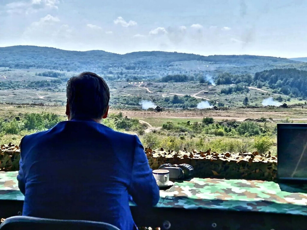 Sve je kako šef hoće 3 vucic pasuljanske livade foto instagra buducnostsrbijeav