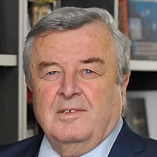 Veselin Vukotić
