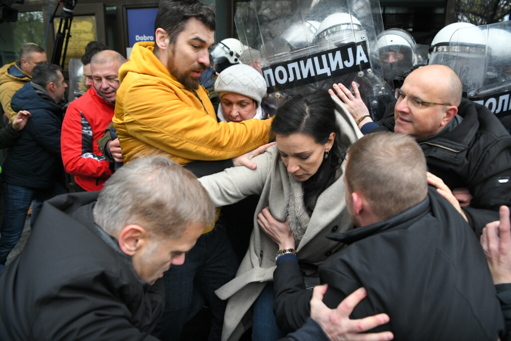 Veliki krivci, još veći zadaci 3 novi sad blokada suda foto amir hamzagic nova rs 8