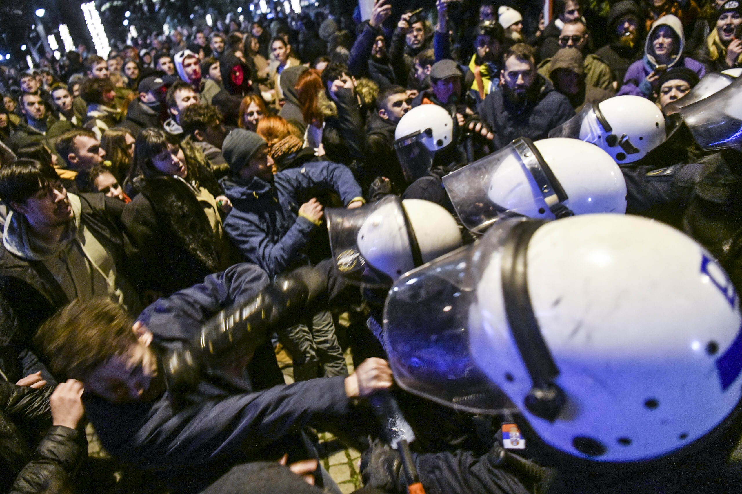 1733945690 Protest studenata ispred Predsednistva Srbije 111224 Foto Goran Srdanov 12 scaled 1