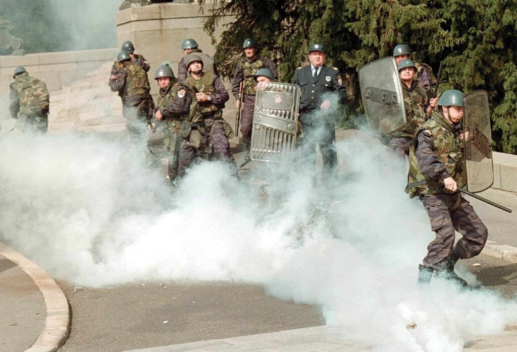 Da je zavisilo od novca, Milošević nikad ne bi pao 6 303629