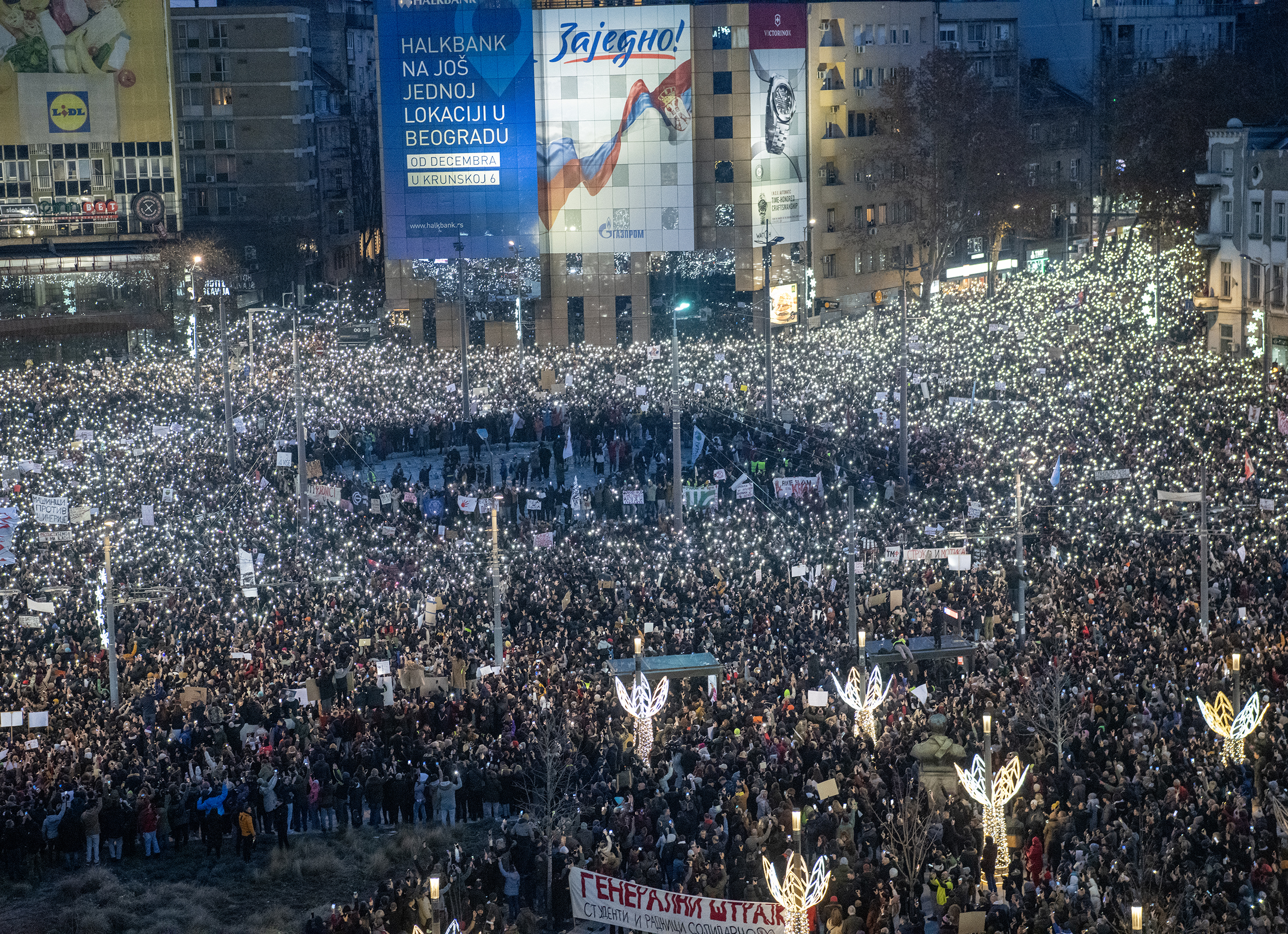 Protest Slavija Foto Vladislav Mitic Nova rs 4 copy