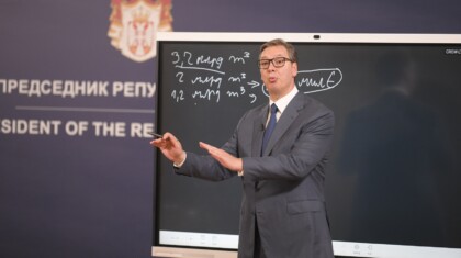 aleksandar vucic Foto vesna lalic nova rs 4