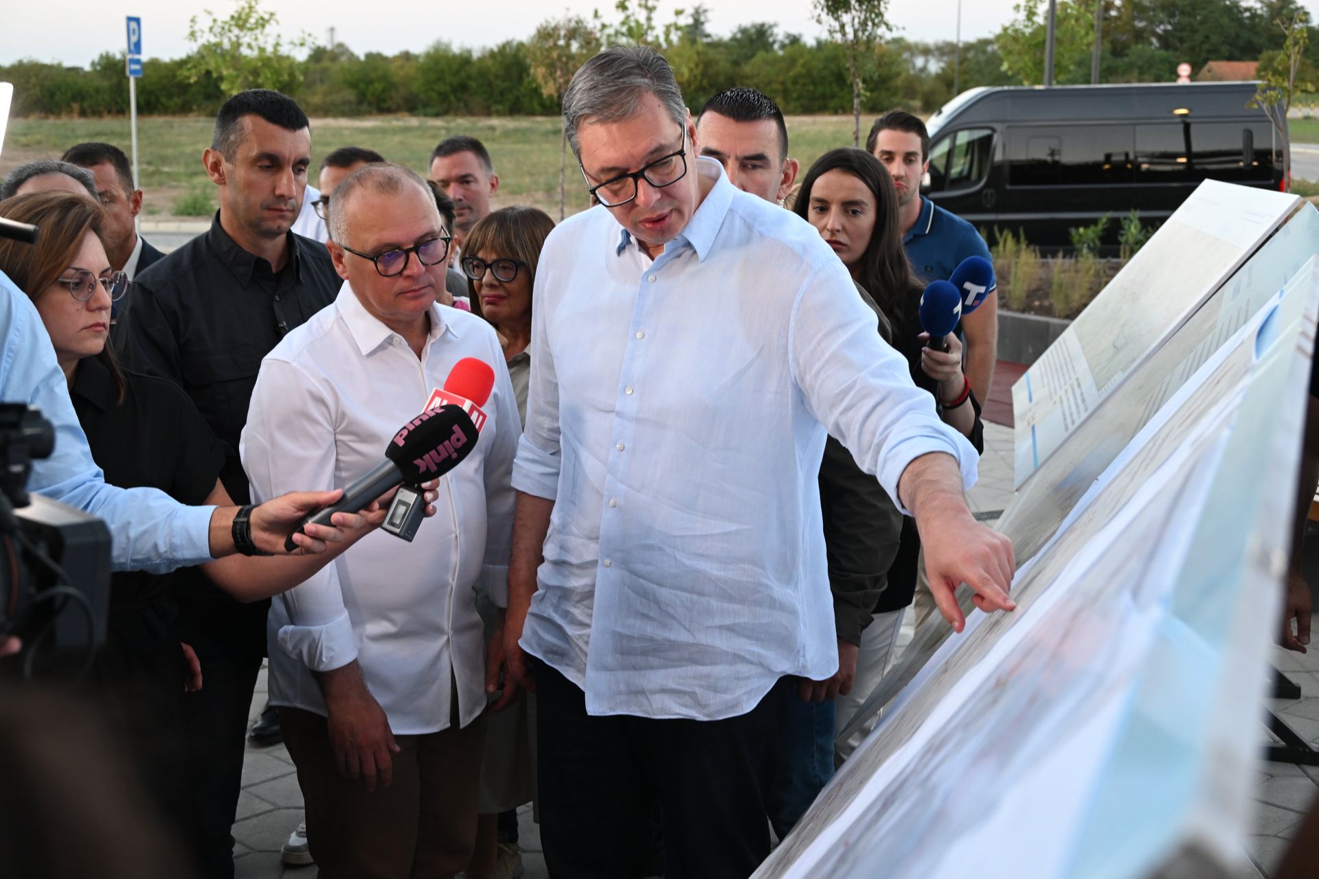 obilazak radova na stanicnoj zgradi zel stanice Vrbas Nova Foto dimitrije goll predsednistvo srbije 1
