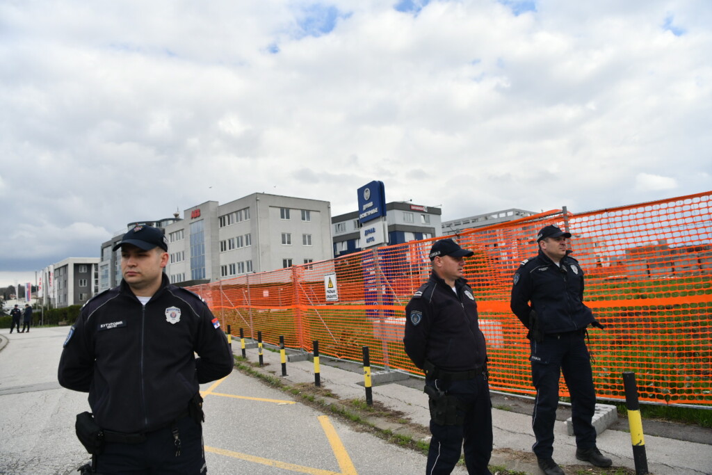 Protest „Akcija Dezinformer 290325 Foto Vesna Lalic