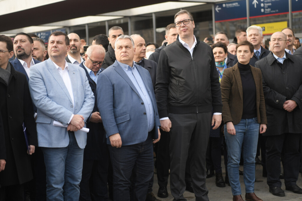 Vlast je od prvog dana istragu usmeravala u pogrešnom pravcu 4 Viktor Orban i Aleksandar Vucic Foto Dragan MujanNova 3