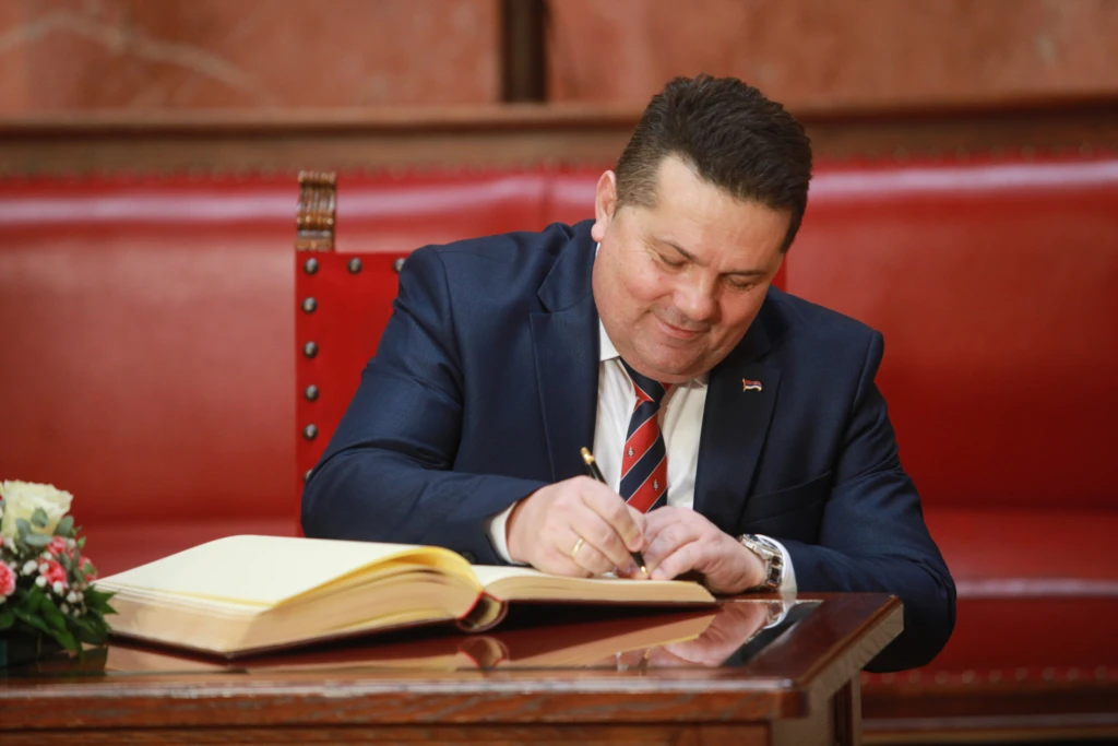 Takav sustav - prvo Mile, onda Ustav 4 orlic stevandic 13022023 0009