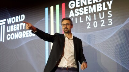 C29791C7 C15D 4256 A8BE 0C3A36AD2294