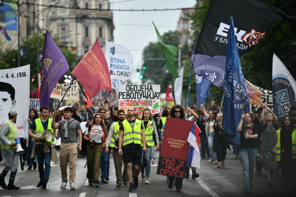 Naše je mesto uz Univerzitet, profesore i studente 3 protest odbranimo univerzitet 230525 foto vesna lalic nova rs 14