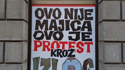 solidarna izlozba ULUS Foto Nikola Jezdovic
