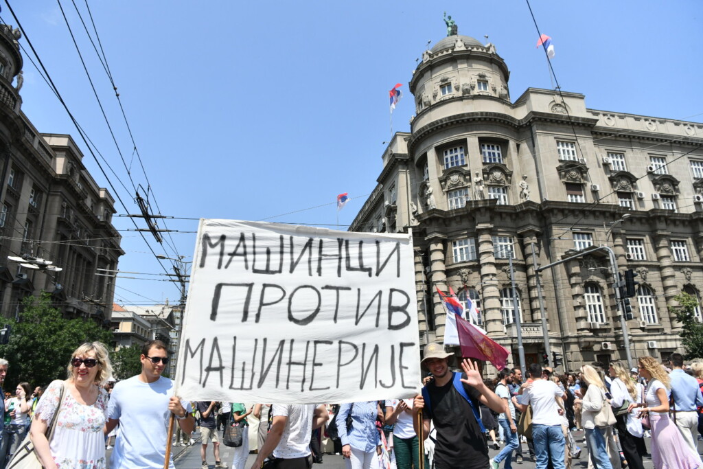 1749462641 Protest blokda raskrnica Fakulteti NA RASKRSNICI Foto Vesna Lalic 37