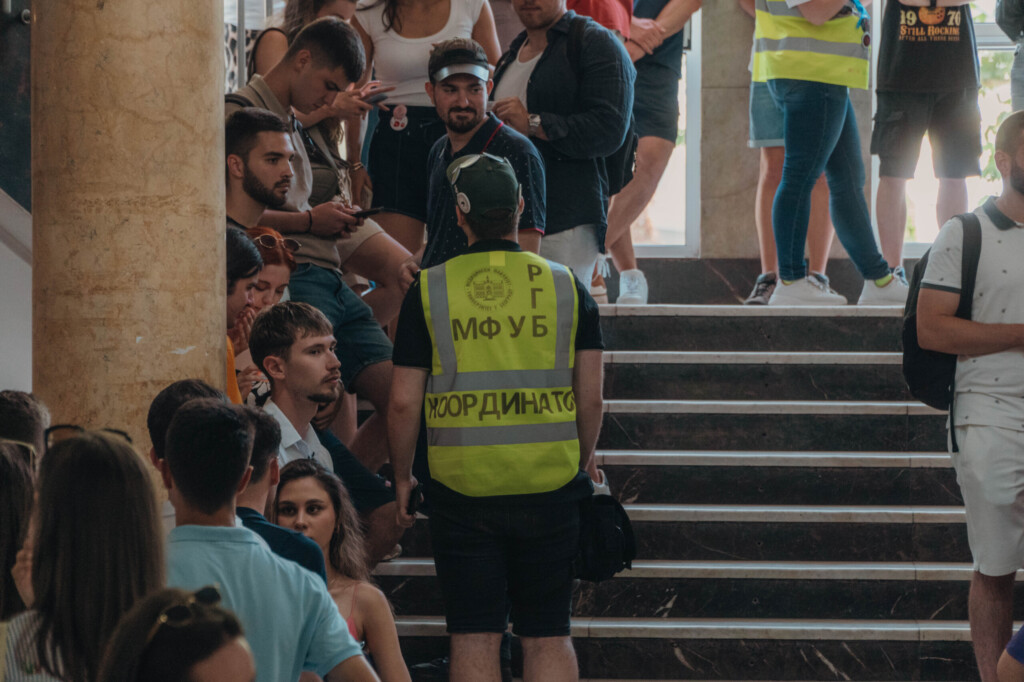 U Srbiji je iznad ljudskog života partijska knjižica 4 foto Vladissv Tadic 47