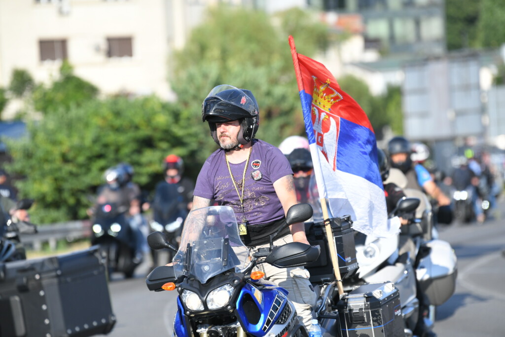 Jedinstvo uprkos ideološkim razlikama 4 vidimo se na vidovdan protest 280625 foto amir hamzagic nova rs 3