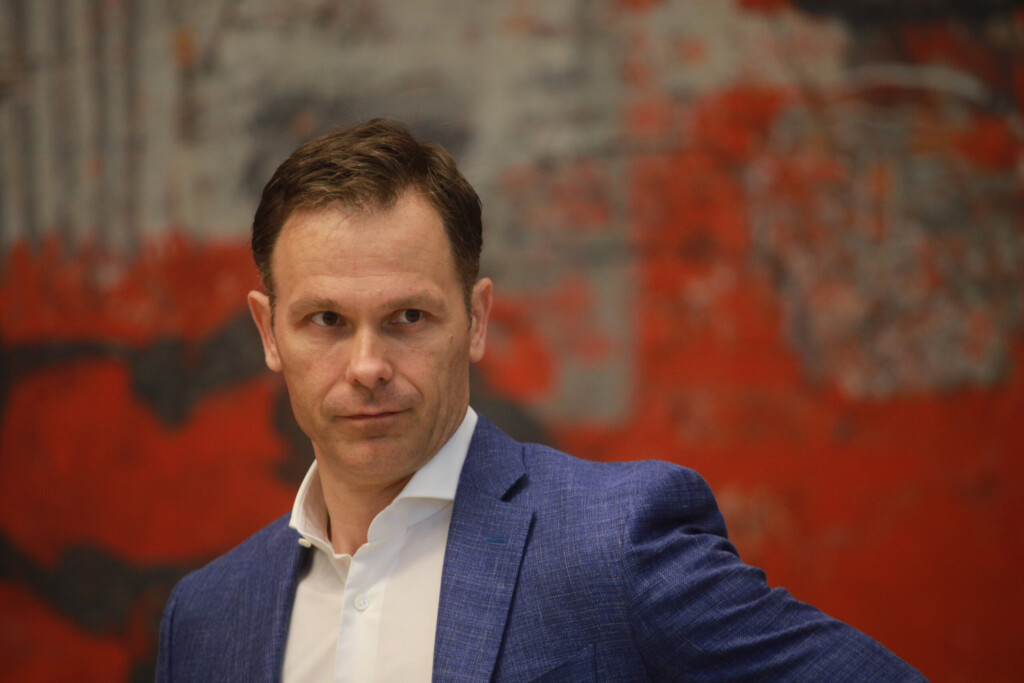Iznuda u interesu države 5 vucic i bolt 17062025 0006