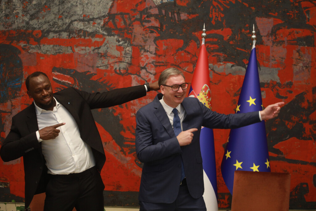 14 ranih znakova fašizma - zvuči poznato? 4 vucic i bolt 17062025 0017