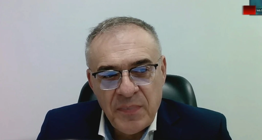 Dva i po upaljača i kutija šibicara 2 1749499042 Screenshot 7