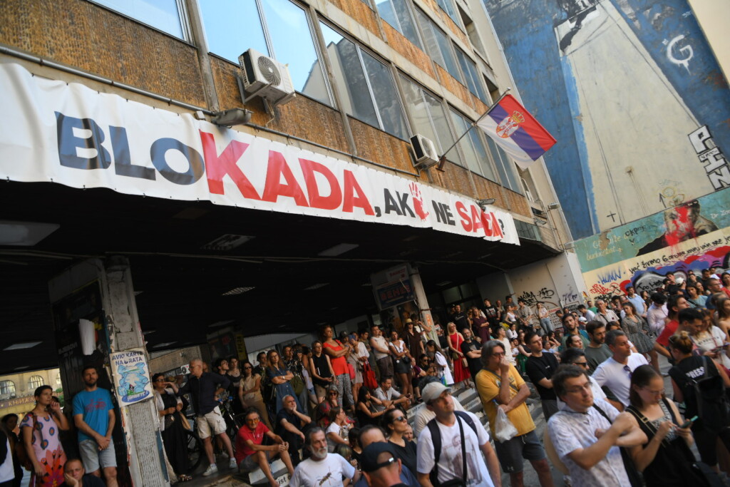 Vrh vlasti je srušio ustavni poredak 3 Protest podrske Aleksi 020725 Foto Amir Hamzagic 16