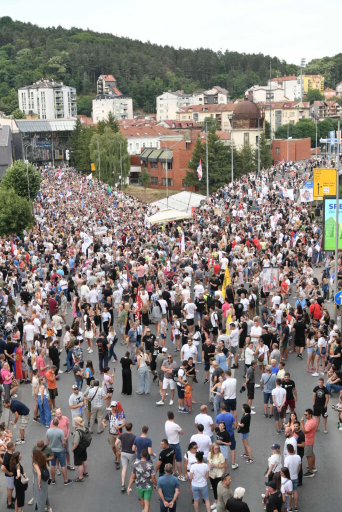 Erske mudrolije, blokadna verzija 2 Uzice protest Srbijo Uzice te zove 130725 Foto Goran Srdanov 68