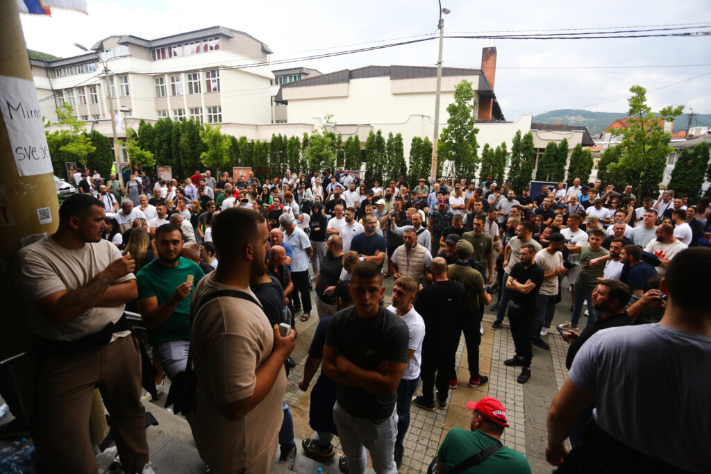 Osveta poljuljanog režima 3 policija dunp 29072025 0007