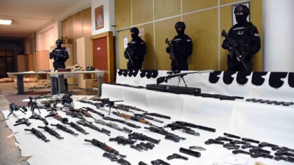 zaplenjeno oruzje Foto mup srbije 1