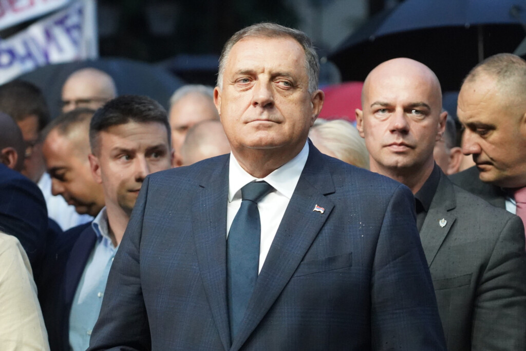 Dodik bez mandata, Vlada bez premijera 2 1754248481 oluja sremski karlovci 03082025 0196 scaled 1