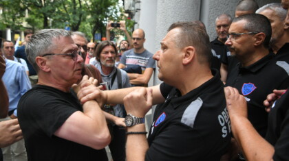 1754553575 Ispred privredne komore pred javnu raspravu o litijumu 070825 Foto Amir Hamzagic 7