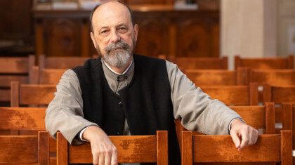 PXL 040225 1277667881