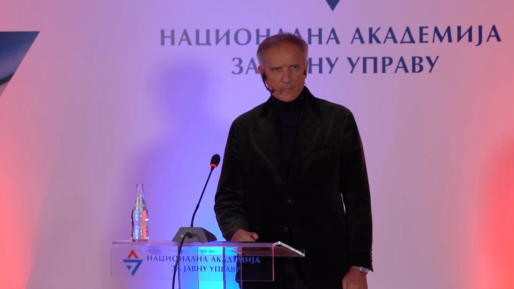 Profit za godinu dana uvećali 852 odsto 8 Predstavljanje Modernizovanog programskog koncepta Nacionalne akademije za javnu upravu YouTube 0 0 54