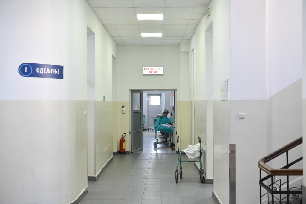 Urgentni centar prva hirurska klinika bolnica cekaonica pacijenti foto goran srdanov nova 02
