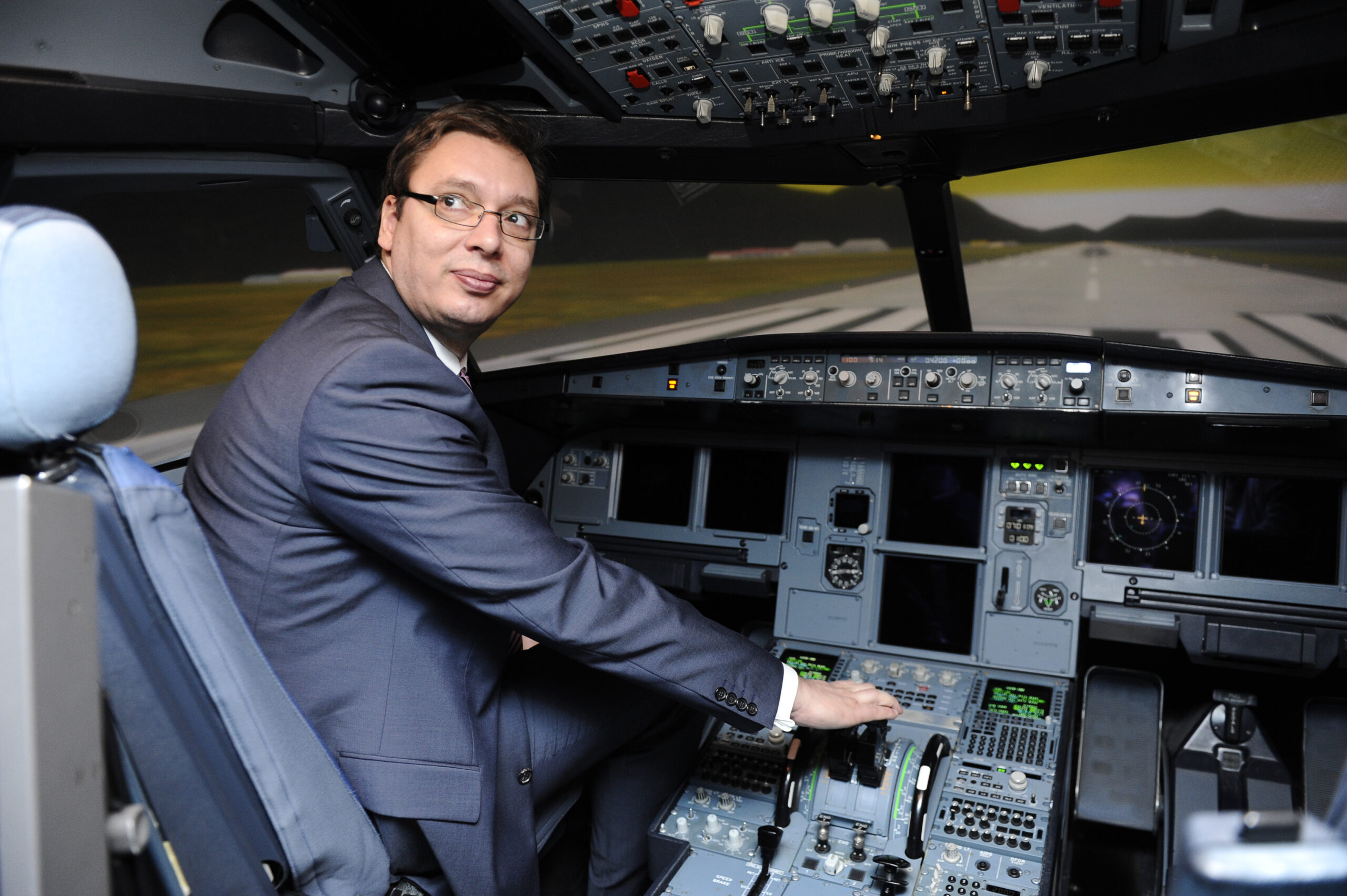 aleksandar vucic avion foto vladislav mitic