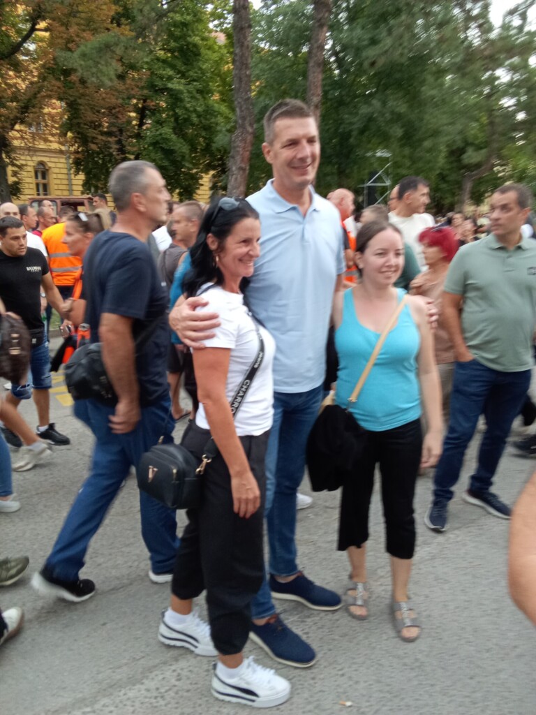 Lažni zaštitnici za lažne izbeglice 7 oluja Foto Davor Lukac 1
