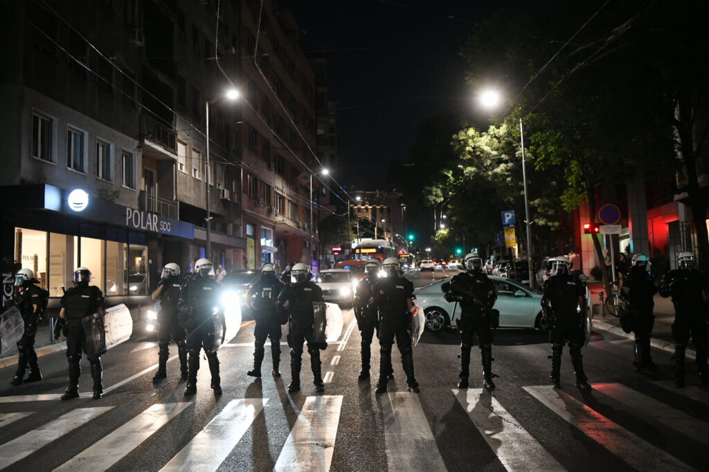 Propusnica za ulazak kriminalaca 2 protest kod vuka foto goran srdanov nova rs 18