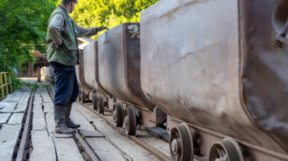 shutterstock 1442985311