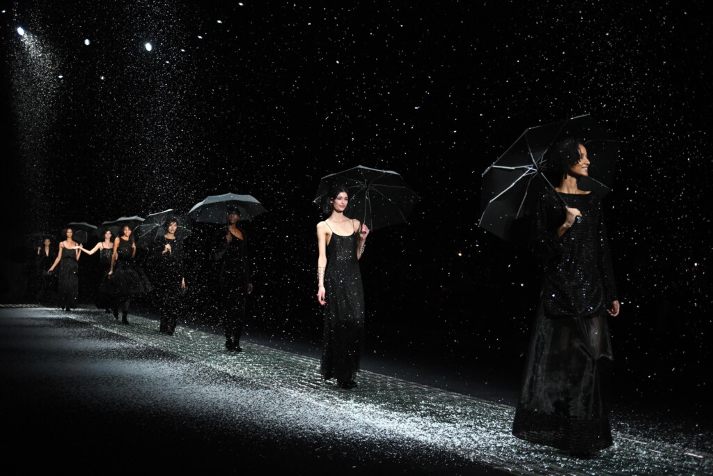 Legenda: Armani 19 12046757
