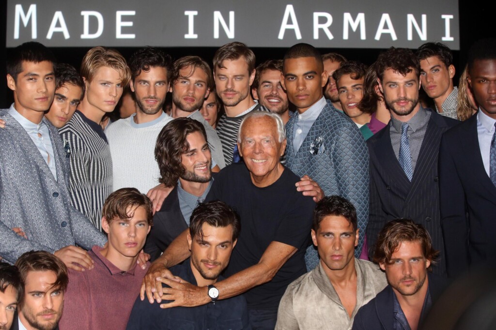 Legenda: Armani 32 13317245
