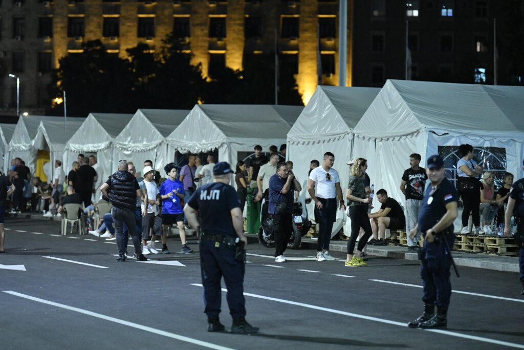 Nema dijaloga sa onim ko monologom teroriše građane 5 1756751868 veliki protest srednjoskolaca i studenata 10 meseci od pada nadstresnice foto goran srdanov nova rs 40