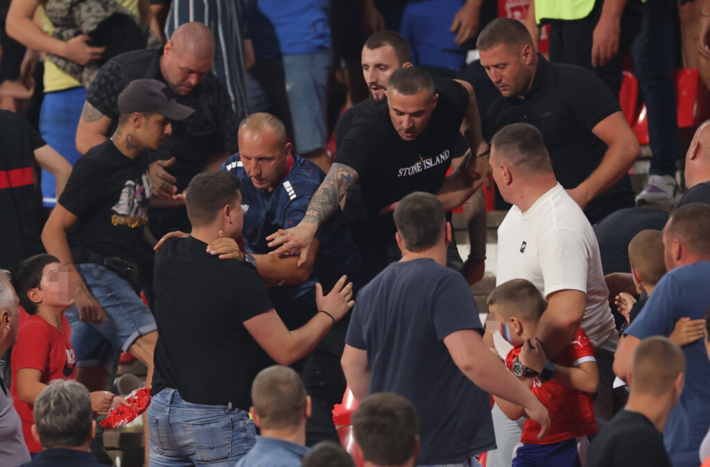 Oni nama gol, mi njima Kosovo 3 utakmica srbija engleska Foto nova rs 4