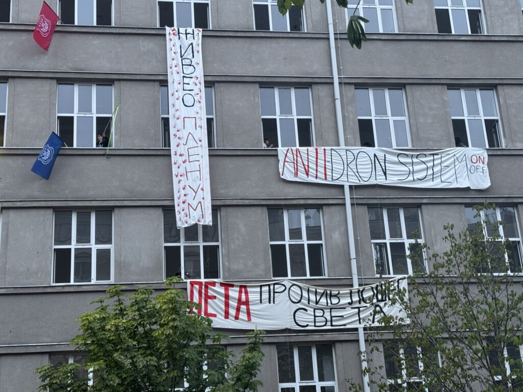 1744132741 IMG 7883 scaled 1