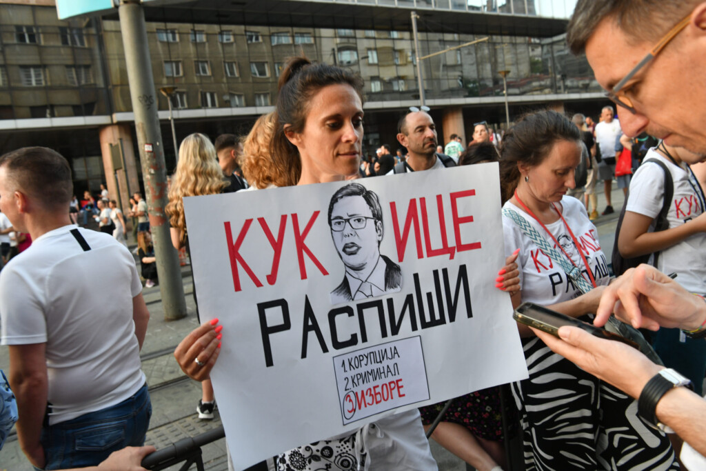 Testiranje opcija pred veliku bitku 3 1751189488 Protest Vidimo se na Vidovdan Foto Vladislav MiticNova 39 scaled 1