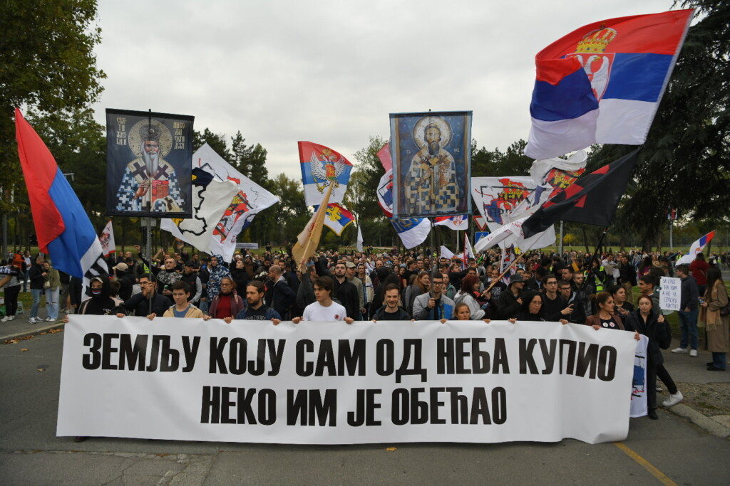 Neprijatelj je najbolji prijatelj 2 1760190763 setnja podrske narodu Kosova i Metohije foto amir hamzagic nova rs 25