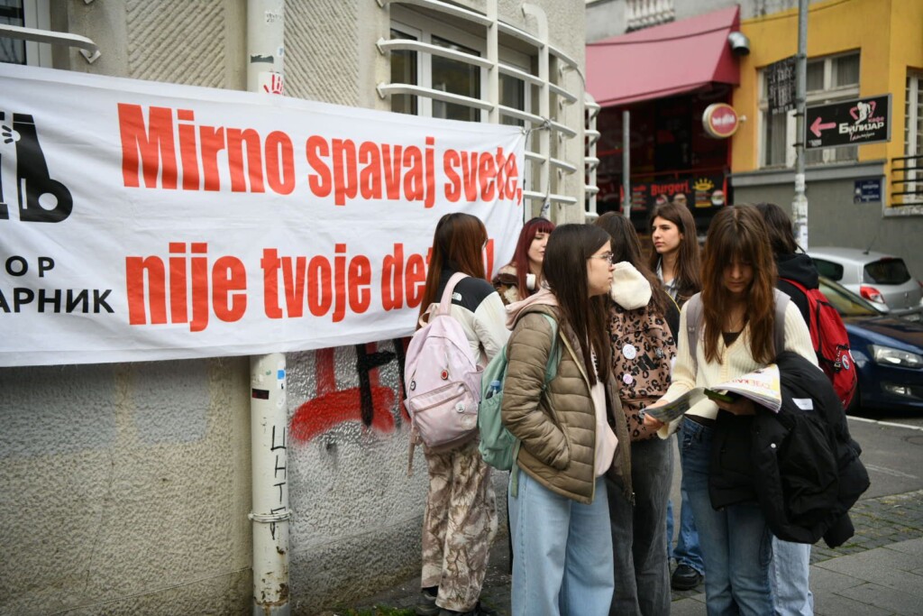 “Šta zna dete šta je 300 kila?" 2 1760425935 peta gimnazija blokada 141025 foto filip kraincanic nova rs 11