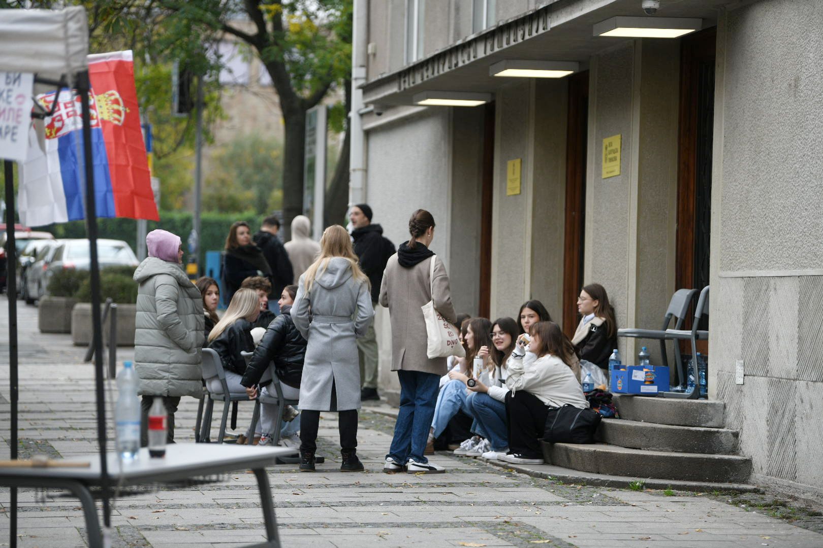 1760425943 peta gimnazija blokada 141025 foto filip kraincanic nova rs 13