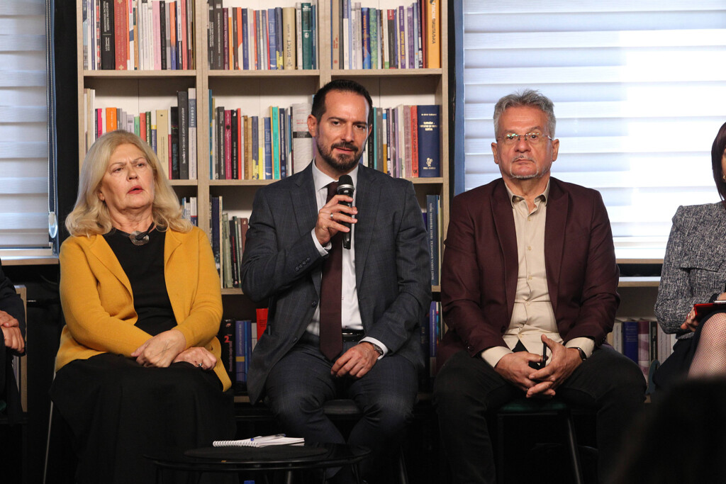 Beta v5eqqo36sc copy